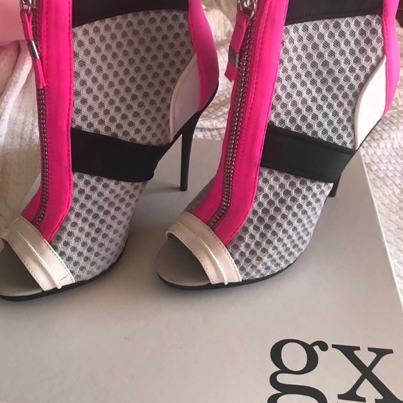 GX by Gwen Stefani Peep Toe Heels Size 8 - Picture 2 of 3